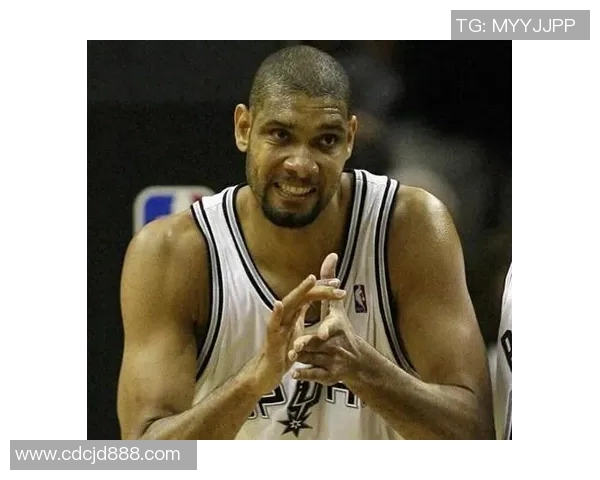 鄂州足球明星的崛起与成就解析：探索本土球员的卓越表现与影响力